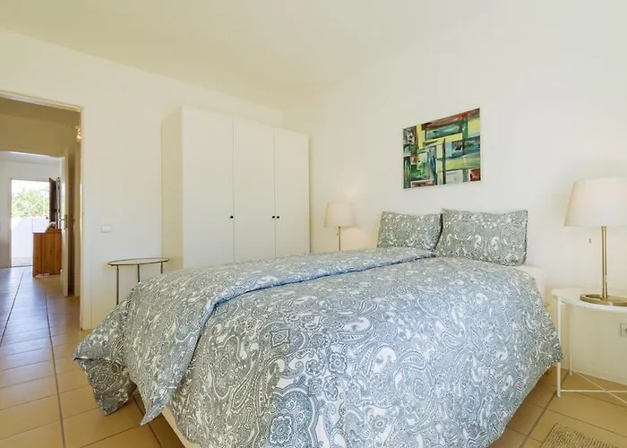 Casa Branca Mit Gemeinschaftspool Holiday home
