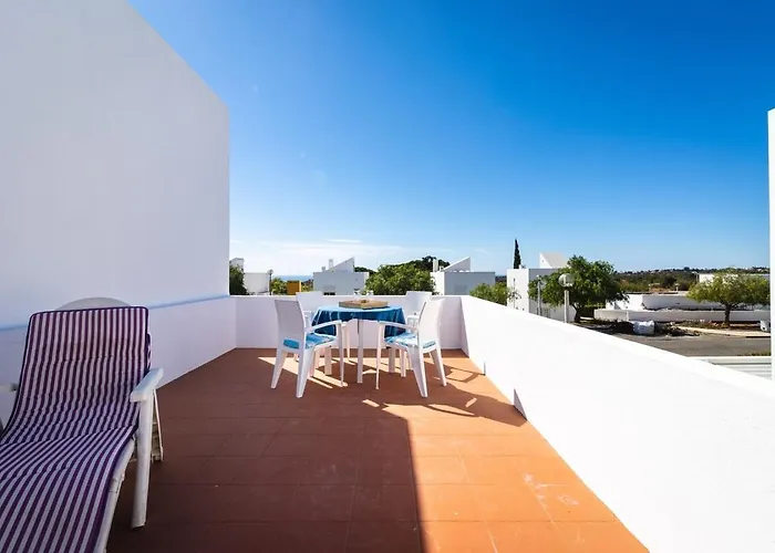 Casa Branca Mit Gemeinschaftspool Hébergement de vacances Porches (Algarve)
